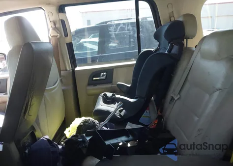 2003 Ford Expedition Xlt z USA, uszkodzony, nr VIN 1FMFU15LX3LB28378